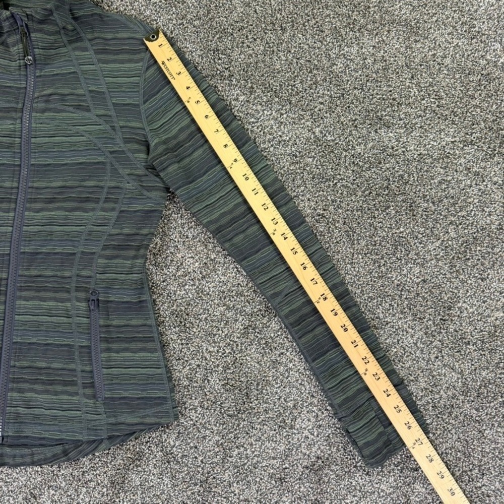 Lululemon Define Jacket Women 8 Green Grey Space Dye Striped Full Zip Yoga Layer - Picture 11 of 12